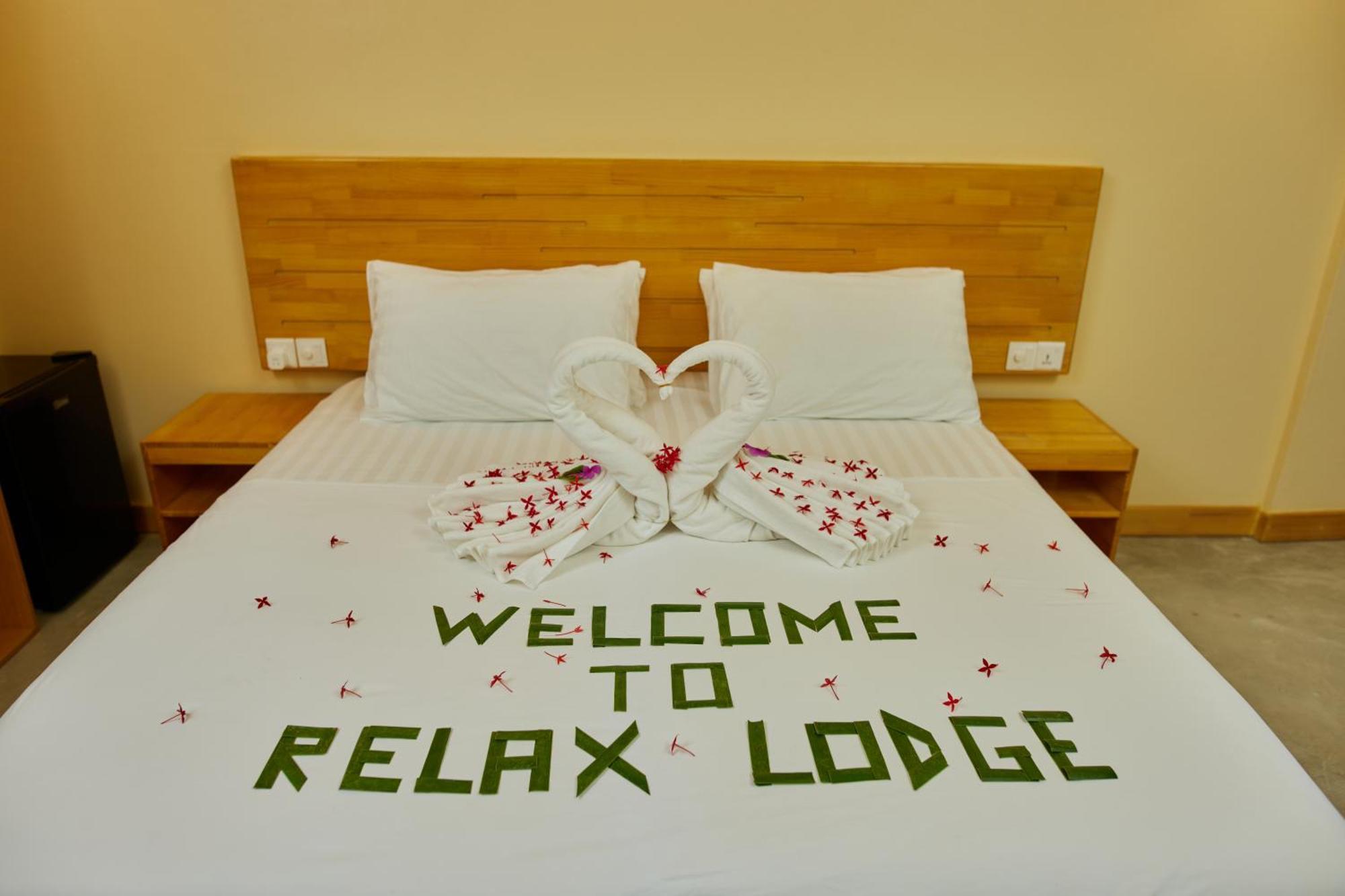 Relax Lodge Thoddoo Extérieur photo