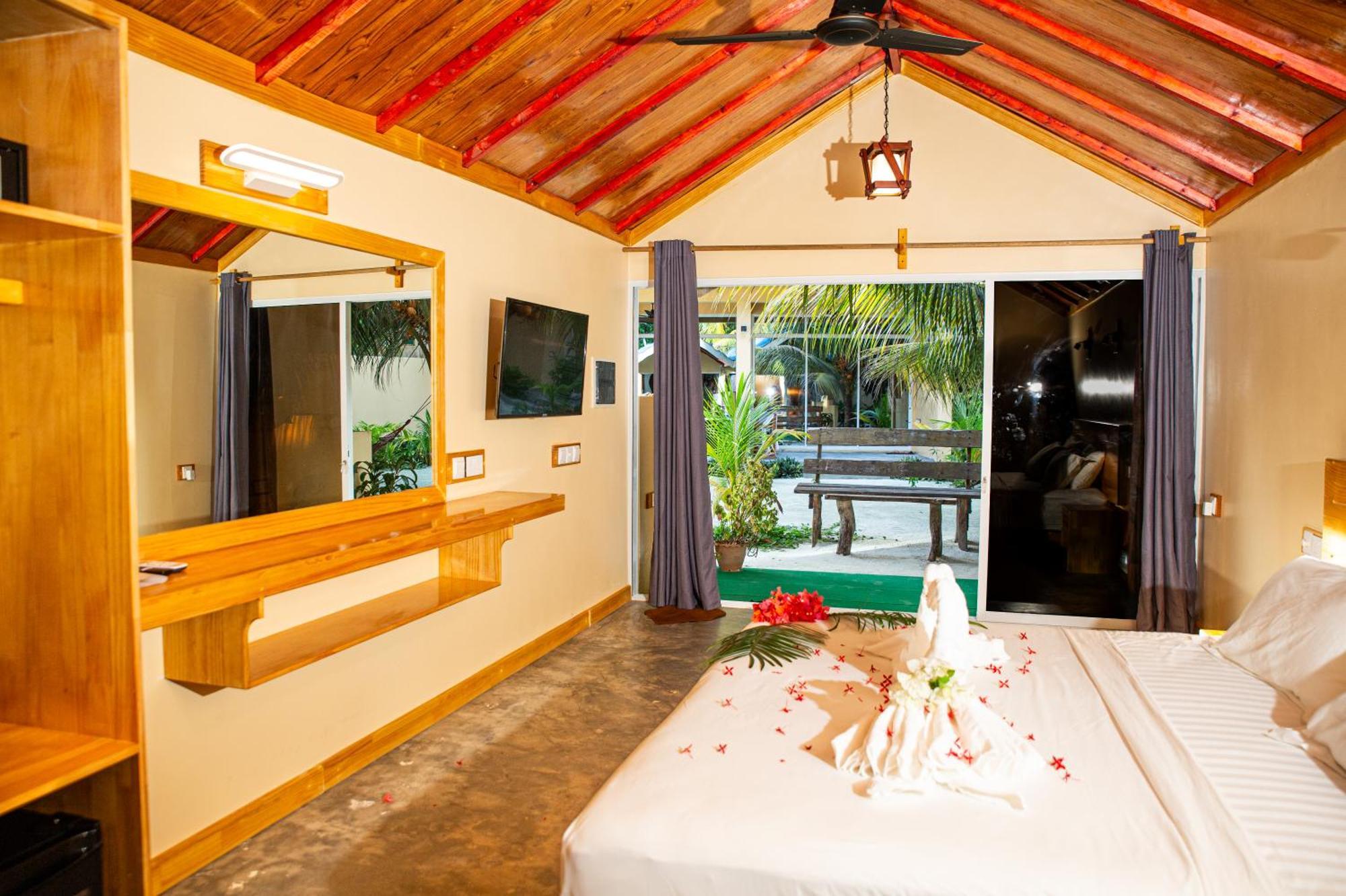 Relax Lodge Thoddoo Extérieur photo